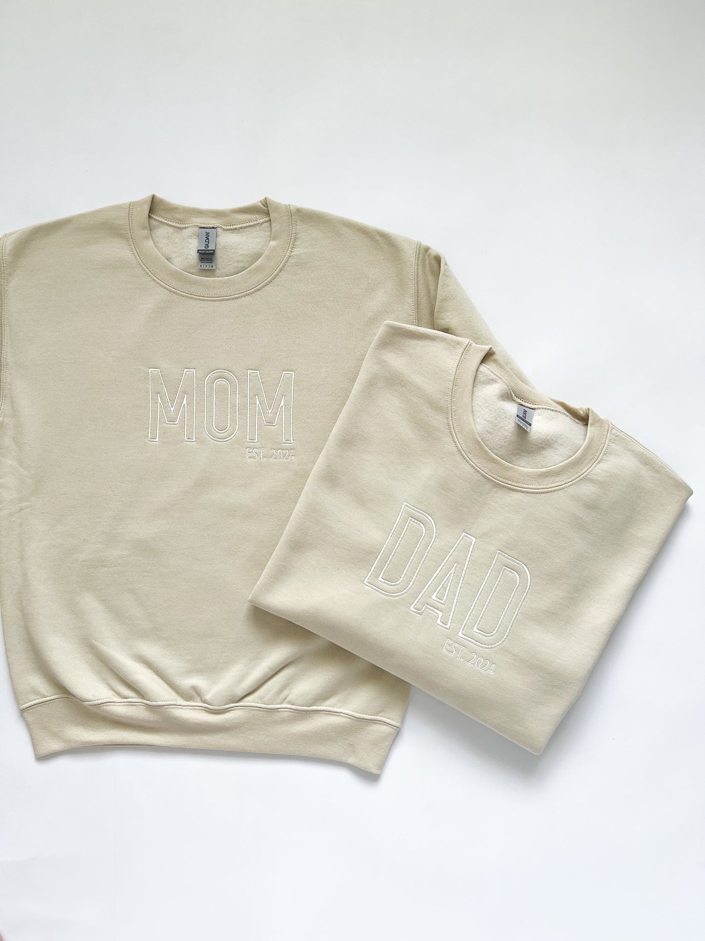 COZY MOM & DAD SWEATER